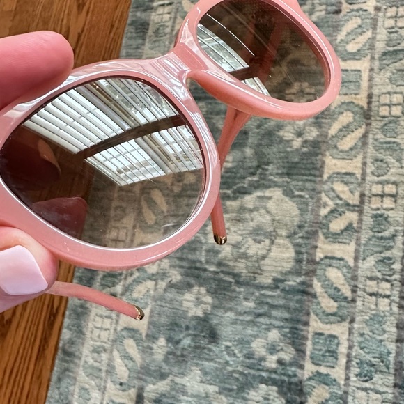 Louis Vuitton monogram sunglasses - Picture 7 of 16